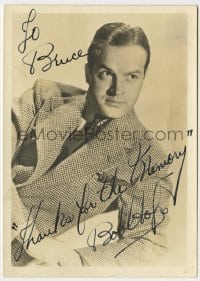 1b359 BOB HOPE signed deluxe 5x7 still 1940s great seated portrait of the legendary comedian!