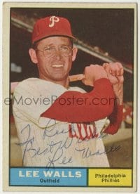 1b651 LEE WALLS signed trading card 1961 he played outfield for the Philadelphia Phillies!