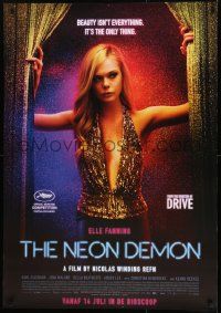 1f045 NEON DEMON advance DS Dutch 2016 Nicolas Winding Refn, Fanning, beauty is the only thing!