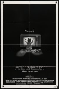 1j669 POLTERGEIST style B 1sh 1982 Tobe Hooper & Steven Spielberg, the first real ghost story!
