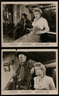 1s992 WINCHESTER '73 2 8x10 stills 1950 Anthony Mann classic, images of Shelley Winters, Mitchell!