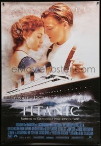 1z200 TITANIC 40x58 commercial poster 1997 DiCaprio & Kate Winslet over ship, Sonis!