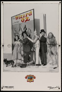 1z033 WIZARD OF OZ video standee R1989 Victor Fleming, Judy Garland all-time classic!