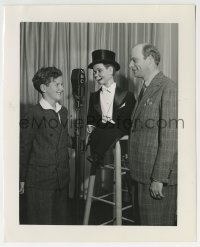 2a109 ADVENTURES OF TOM SAWYER candid 8.25x10 still 1938 Tommy Kelly on radio w/ Bergen & McCarthy!
