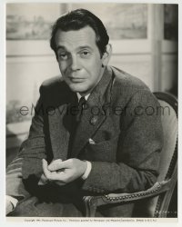 2a778 REAP THE WILD WIND 8x10 key book still 1942 great seated close up of Raymond Massey!