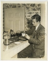 2a895 THAT'S MY STORY candid 8x10.25 still 1937 William Lundigan enjoying a cup of coffee after work