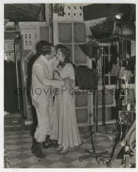 2a959 VICTORY candid 7.75x9.5 still 1940 Fredric March & Betty Field film romantic scene by Lobben!