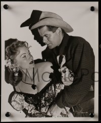 2m982 REDHEAD & THE COWBOY 2 8x10 stills 1951 western cowboy Glenn Ford, Rhonda Fleming!