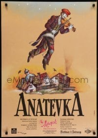 3k203 ANATEVKA 24x33 German stage poster 1993 art of violin player over house by E. Hennig!
