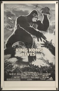 3w481 KING KONG LIVES 1sh 1986 great b/w artwork of huge unhappy ape attacked by army!
