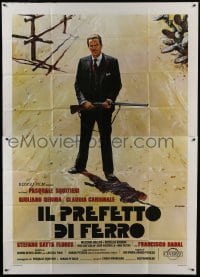 4b065 IL PREFETTO DI FERRO Italian 2p 1977 different Casaro art of Giuliano Gemma with gun!