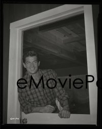 4d066 GEORGE NADER group of 2 8x10 master negatives 1950s in window & shirtless beefcake pose!