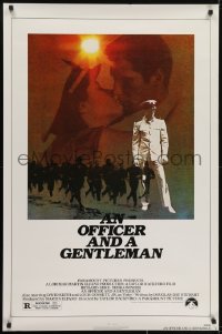 4g666 OFFICER & A GENTLEMAN 1sh 1982 Richard Gere & Debra Winger in love & in the U.S. Navy!