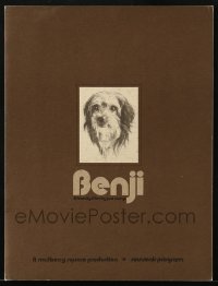 4h286 BENJI souvenir program book 1974 Joe Camp, classic dog movie, wonderful images!