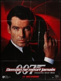 4j975 TOMORROW NEVER DIES teaser French 1p 1997 great portrait of Pierce Brosnan as James Bond!