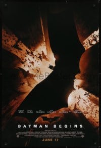 4r621 BATMAN BEGINS advance 1sh 2005 June 17, image of Christian Bale in title role flying w/bats!