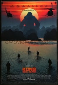 4r781 KONG: SKULL ISLAND int'l advance DS 1sh 2017 Jackson, Hiddleston, huge ape and soldiers!