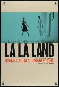 4r783 LA LA LAND teaser DS 1sh 2016 great image of Ryan Gosling & Emma Stone leaving stage door!