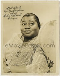 4t484 HATTIE MCDANIEL signed 8x10.25 still 1942 seated portrait of the African American star!