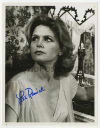 4t881 LEE REMICK signed 7x9 REPRO 1980s head & shoulders close up of the pretty actress!