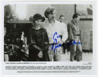 4t559 MARIA DE MEDEIROS signed 8x10 still 1990 candid with director Philip Kaufman in Henry & June!