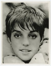 4x592 LIZA MINNELLI 7x9 TV still 1966 super close head & shoulders portrait of the star wearing fur!