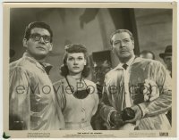 4x971 WAR OF THE WORLDS 8x10.25 still 1953 c/u of Gene Barry in glasses & scared Ann Robinson!