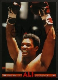 5c348 ALI 8 German LCs 2002 Will Smith as heavyweight champion boxer Muhammad Ali, Michael Mann