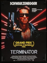 5f480 TERMINATOR French 24x32 1985 close up of classic cyborg Arnold Schwarzenegger with gun!