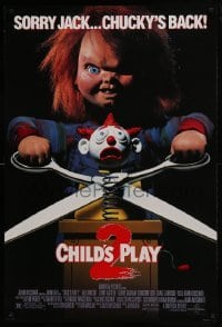 5g615 CHILD'S PLAY 2 1sh 1990 great image of Chucky cutting jack-in-the-box with scissors!