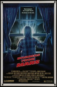 5g725 INVADERS FROM MARS 1sh 1986 Tobe Hooper, art by Mahon, he knows they're here, R-rated!