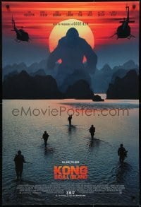 5g748 KONG: SKULL ISLAND int'l advance DS 1sh 2017 Jackson, Hiddleston, huge ape and soldiers!