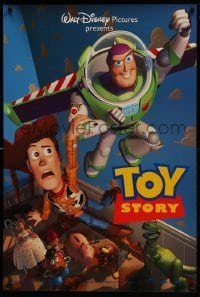 5g959 TOY STORY DS 1sh 1995 Disney/Pixar cartoon, Buzz Lightyear flying over Woody, Bo Peep, more!