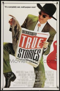 5g964 TRUE STORIES style B 1sh 1986 giant image of star & director David Byrne reading newspaper!