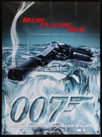 5j715 DIE ANOTHER DAY teaser French 1p 2002 James Bond, cool image of smoking gun melting ice!