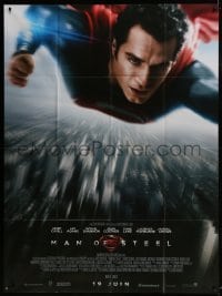 5j838 MAN OF STEEL advance French 1p 2013 Henry Cavill in costume as Superman flying over city!