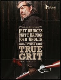 5j967 TRUE GRIT teaser French 1p 2010 great image of Jeff Bridges as Rooster Cogburn with rifle!