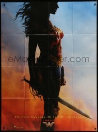 5j989 WONDER WOMAN teaser French 1p 2017 profile silhouette of sexy Gal Gadot in costume with sword!