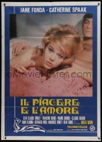 5j481 LA RONDE Italian 1p R1970s best c/u of sexy naked Jane Fonda laying in bed, Roger Vadim!