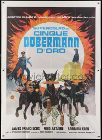 5j174 AMAZING DOBERMANS Italian 2p 1977 best different artwork of dogs carrying weapons & cash!