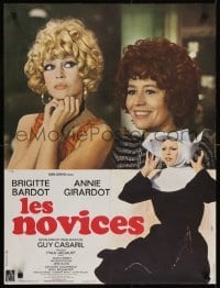 5p611 NOVICES French 23x30 1975 great image of sexy Brigitte Bardot & Annie Girardot!