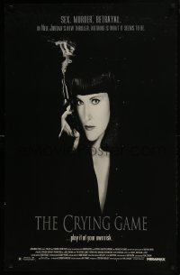 5s212 CRYING GAME 25x39 1sh 1992 Neil Jordan classic, great image of Miranda Richardson with smoking gun!