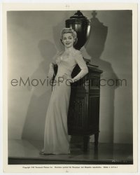 5x079 ANNE SHIRLEY 8x10 key book still 1942 full-length modeling a gown created by Edith Head!