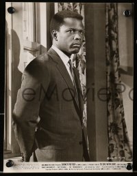 6d990 TO SIR, WITH LOVE 2 7.5x10 stills 1967 portraits of Sidney Poitier, directed by James Clavell!