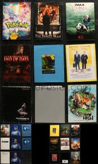 6h273 LOT OF 26 PRESSKITS WITH 1 STILL EACH 1980s-2000s containing a total of 26 stills!