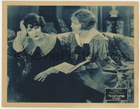 6m430 GREAT DIAMOND MYSTERY LC 1924 Jackie Saunders tries to interest Shirley Mason in a book!