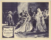 6m441 HAMLET LC R1950s Laurence Olivier stands before the King, Queen & Jean Simmons!