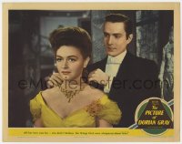 6m727 PICTURE OF DORIAN GRAY LC #4 1945 Donna Reed doesn't believe the rumors about Hurd Hatfield!