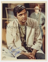 6s145 ALAN ALDA signed TV color 7x9 still 1980s great close up as Hawkeye Pierce from MASH!