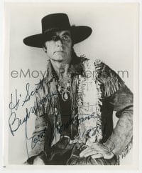 6s771 GEORGE MONTGOMERY signed 8x10 REPRO still 1981 great full-length portrait in cowboy gear!